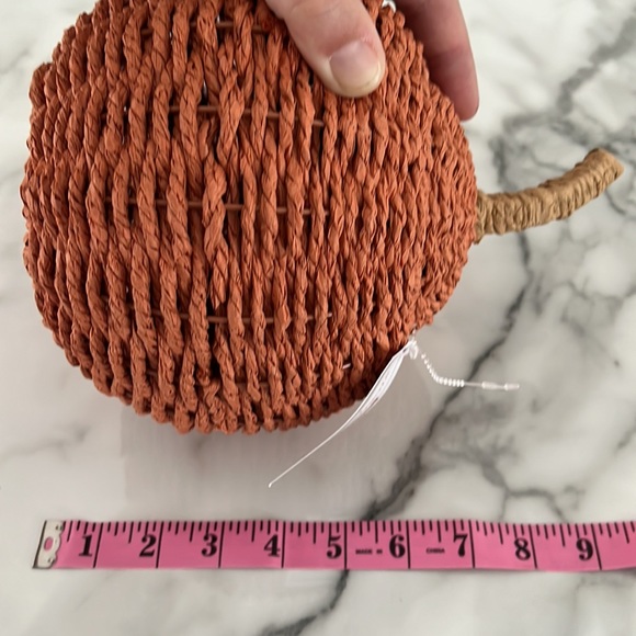 Target 2023 - NWT - Pumkin & Apple Baskets with Removable Tops - Picture 14 of 14